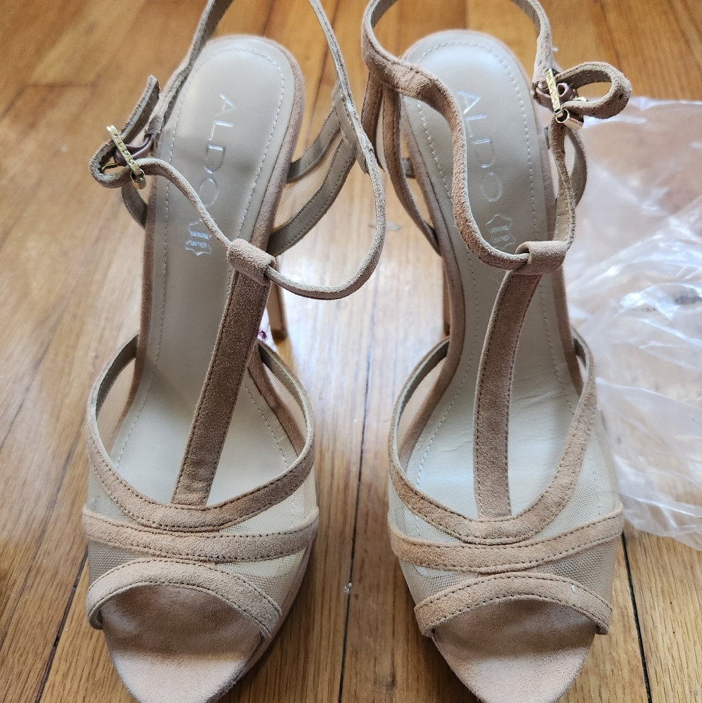 Aldo Fawnia Platorm Heels